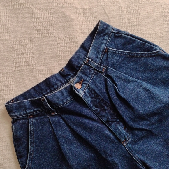 Lee | Vintage Mom Paper Bag Pleated Dark Wash High Waisted Jeans - Picture 1 of 6